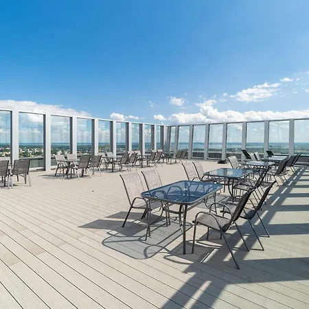 Hanza Tower Ii - Unique *