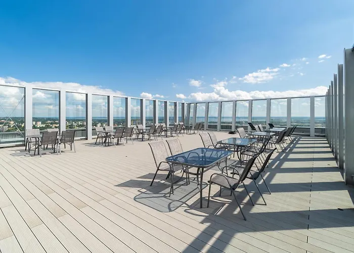 Hanza Tower Ii - Unique *